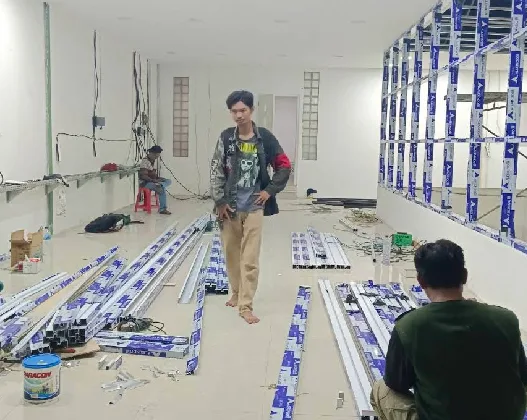 Aluminium Surabaya | Pintu, Jendela & Kaca - gambar 3