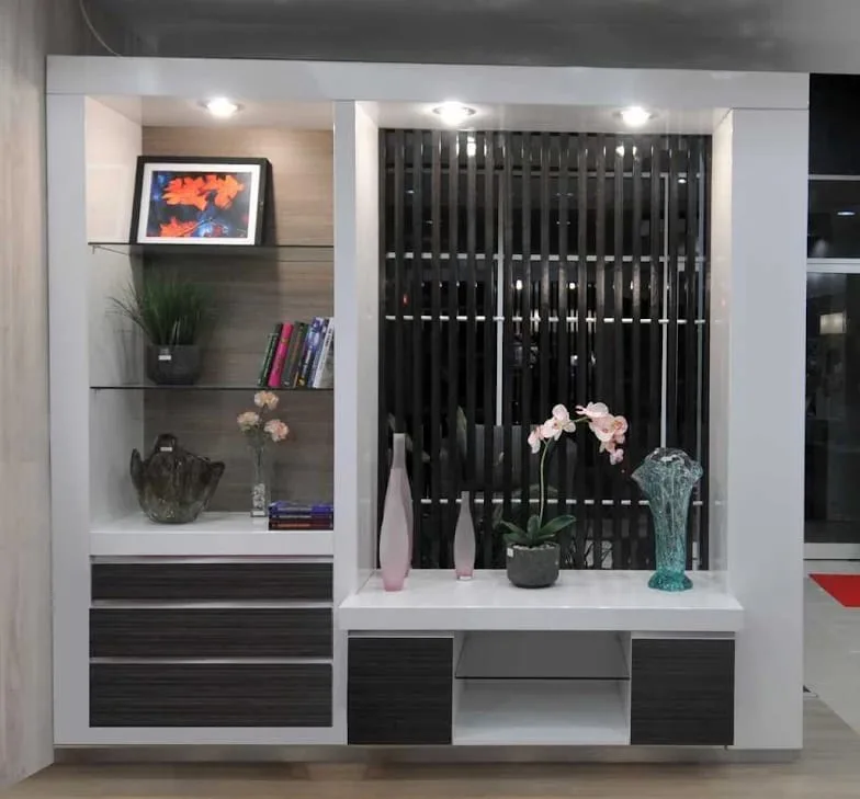 Gatori New Production - Workshop Interior Kendari melayani jasa interior rumah, kitchen set, lemari custom, ruang tamu, kamar tidur, plafon, partisi, dan furnitur custom. - gambar 9