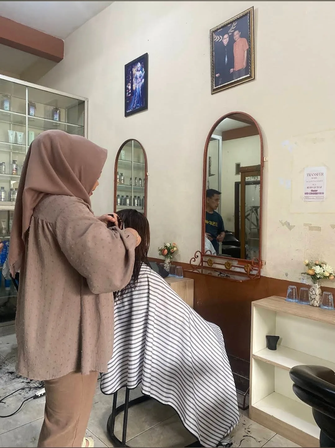 Jasa Salon Mellysa Bandung | Potong Rambut, Coloring, Smoothing & Makeup - gambar 4