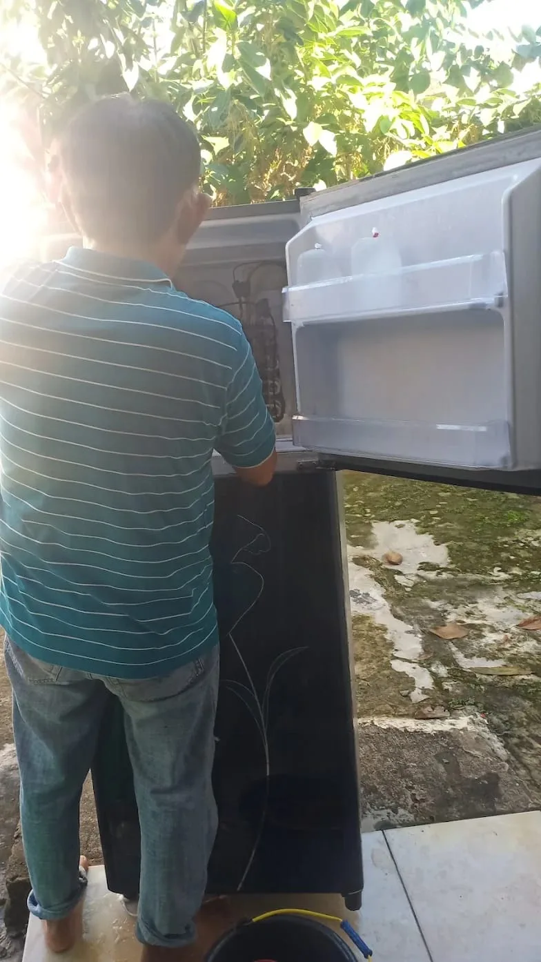 Servis Elektronik Pakde Rizal melayani jasa service elektronik Palembang untuk showcase, kulkas, TV, mesin cuci, magicom, Freezer dan pompa air - gambar 2